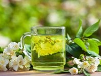 女孩子說(shuō)在喝茶呢，我怎么幽默的回復(fù)她？